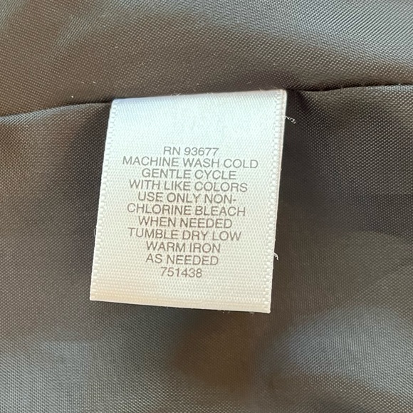 Liz Claiborne polka dot jacket. - Picture 5 of 5